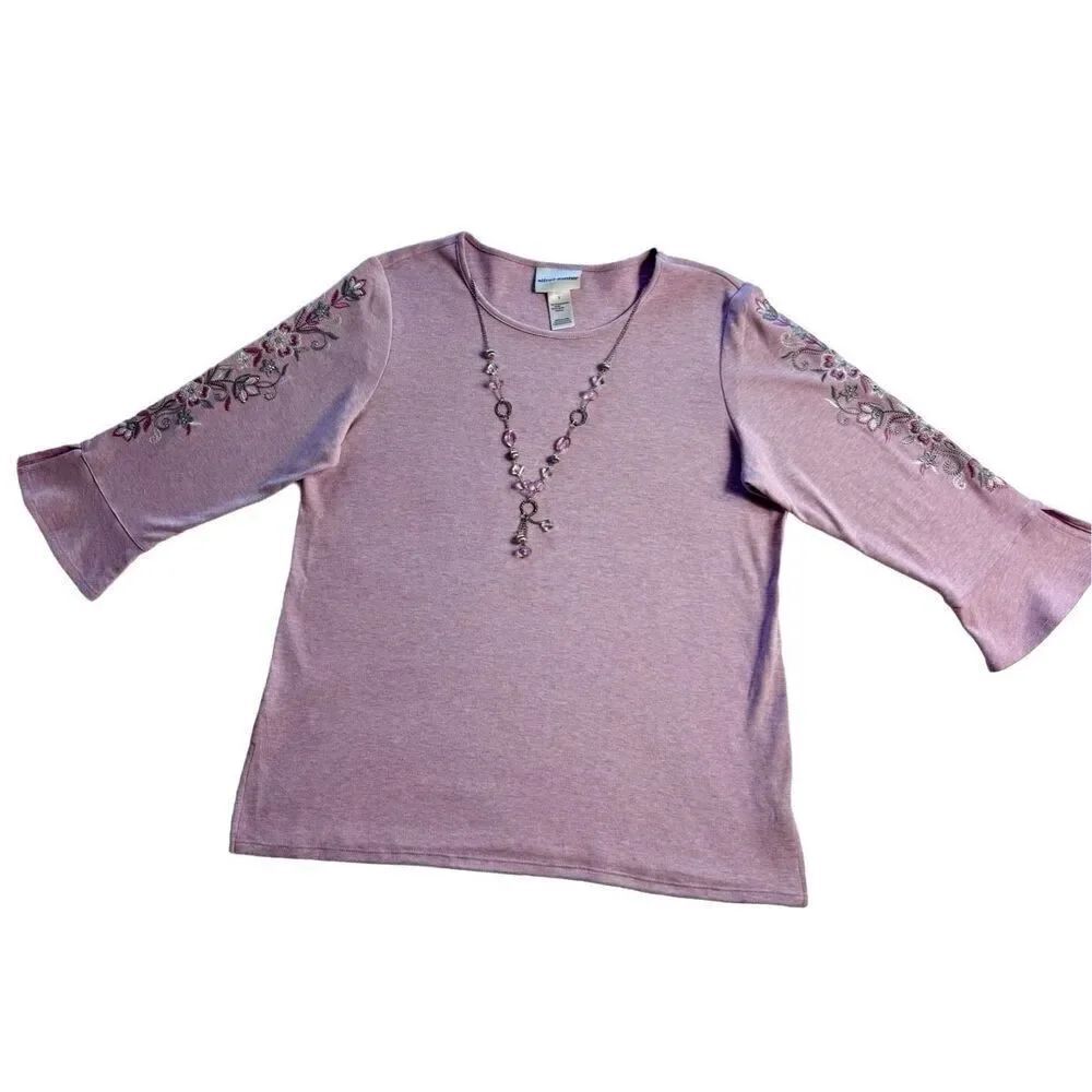 Alfred Dunner Women’s Small Swiss Chalet Embroidered Flutter Sleeve Top in Raspb